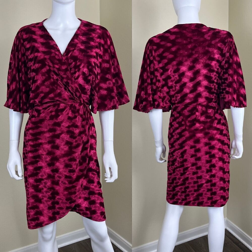 Lulus Women's Size M Mesmerize on the Prize Burgundy Velvet Faux Wrap Mini Dress